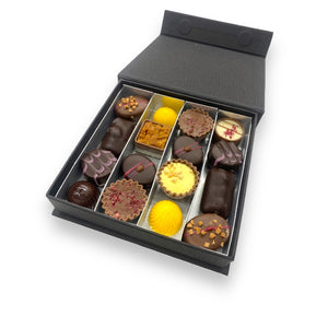 Grote Luxe box ambachtelijke bonbons - Macaronstore.nl