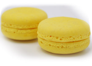 35 stuks gele macarons Citroen - Macaronstore.nl