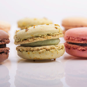 Macarons de Paris 14 stuks in luxe doosje - Macaronstore.nl